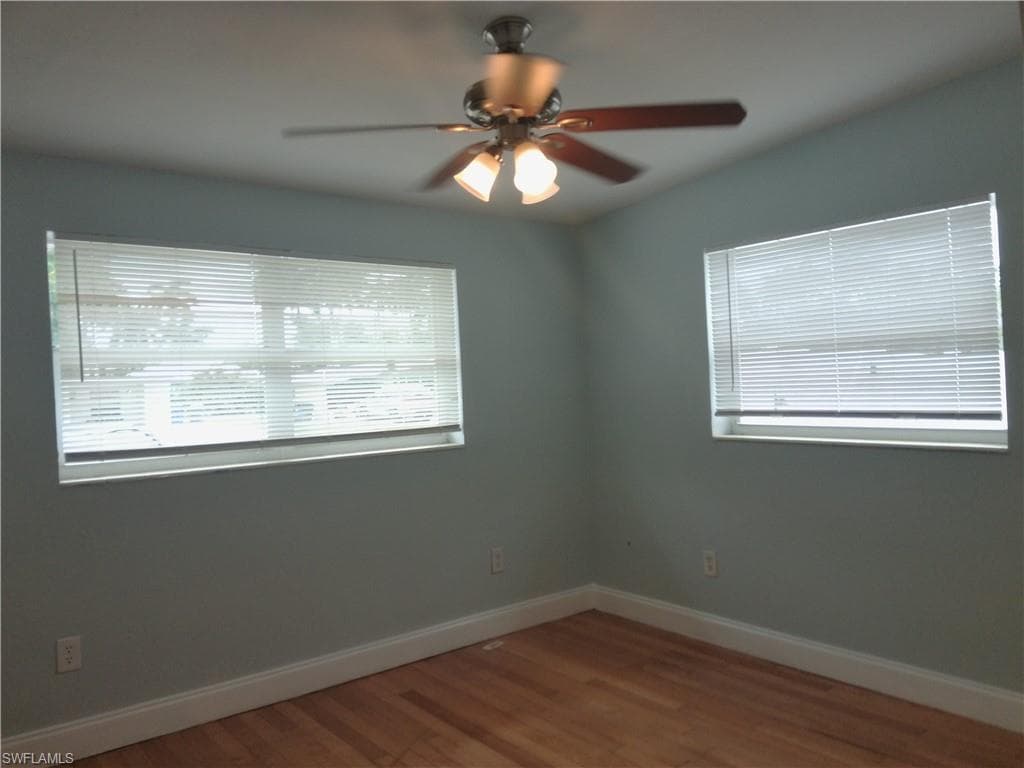 1443 Ricardo AVE-14