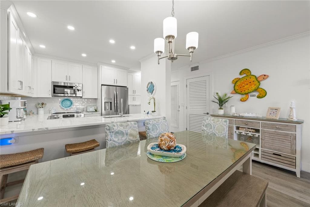 625 Nerita ST C-17