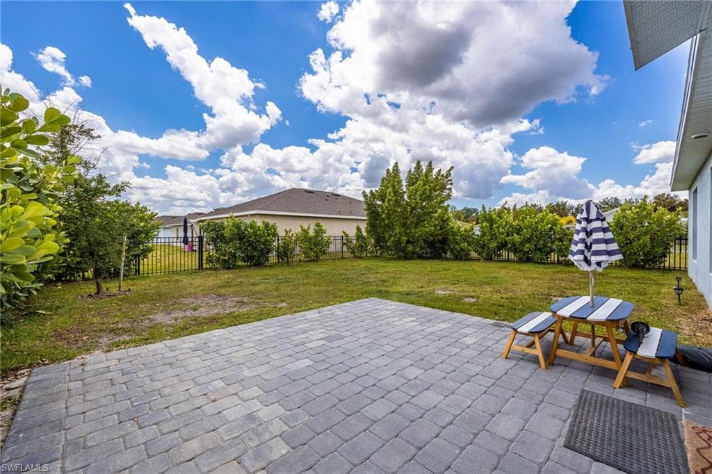 13910 Buckingham Oak DR-26