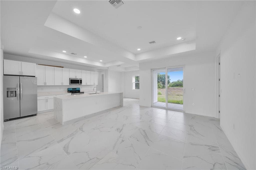 2515 Sunniland BLVD-6