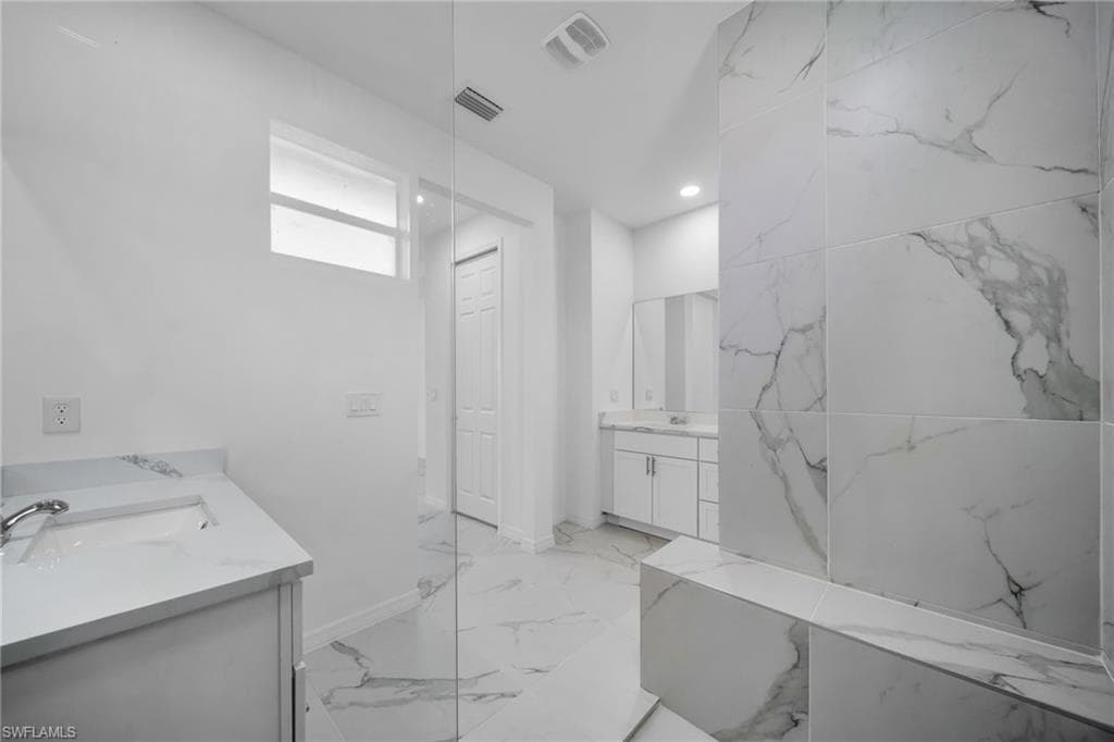 2515 Sunniland BLVD-19
