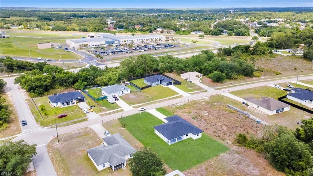 2515 Sunniland BLVD-34