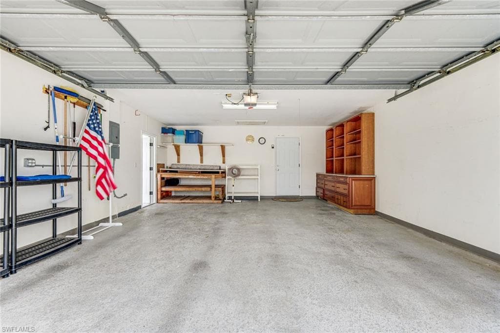 1002 5th ST-27