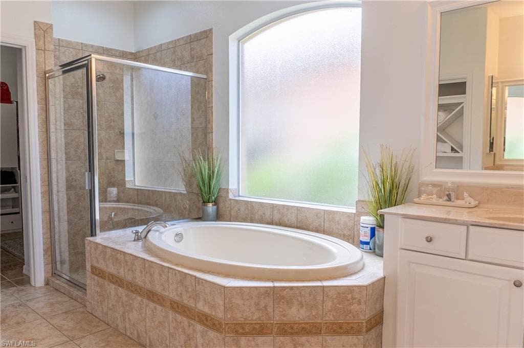 14059 Mirror CT-26