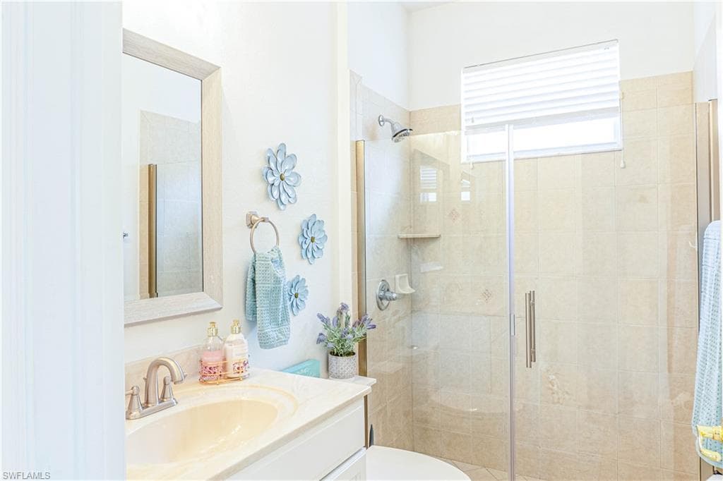 14059 Mirror CT-18