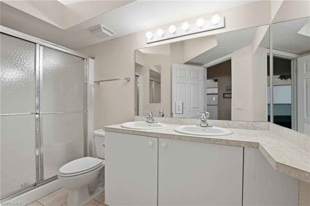 26780 Rosewood Pointe LN 203-11