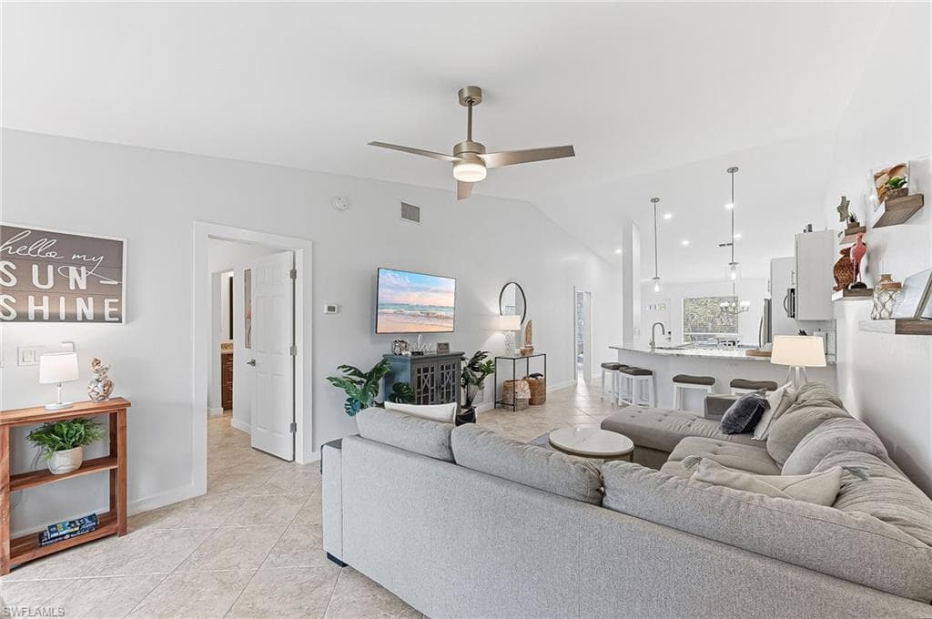 887 Gulf Pavilion DR 203-13