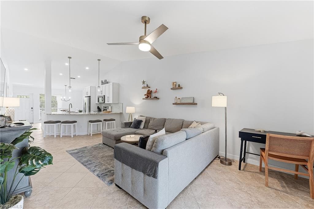 887 Gulf Pavilion DR 203-14