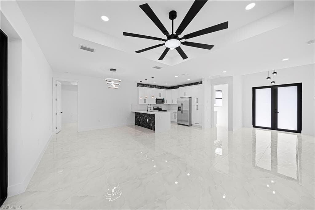 3701 Ida AVE N-22