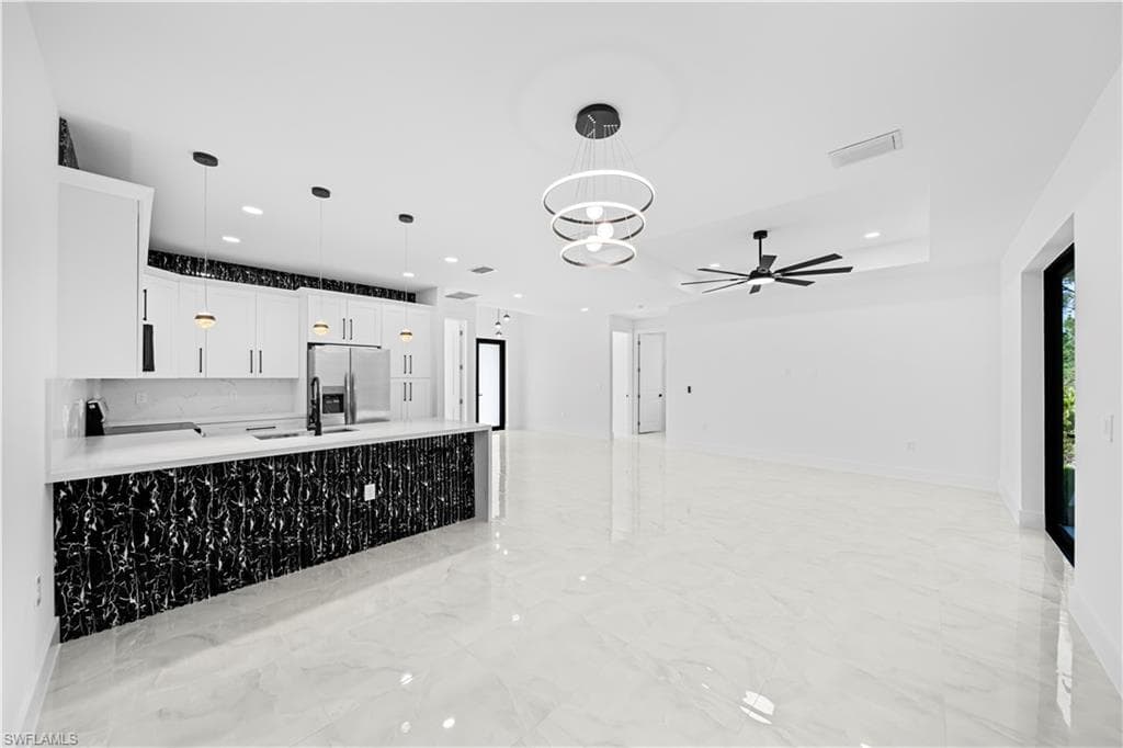 3701 Ida AVE N-26