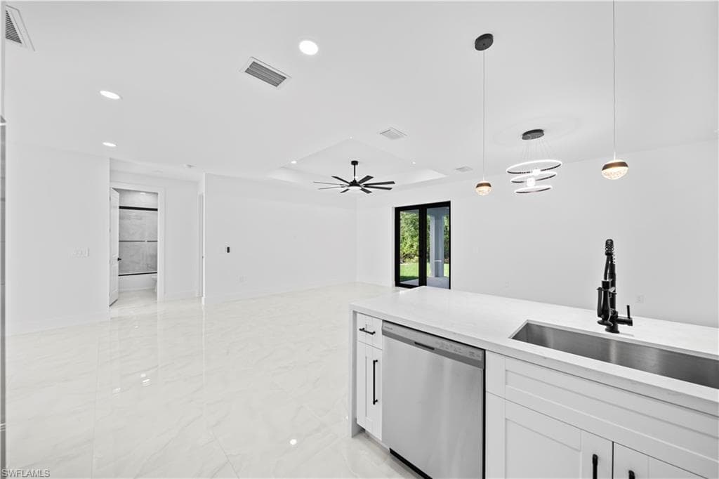 3701 Ida AVE N-5