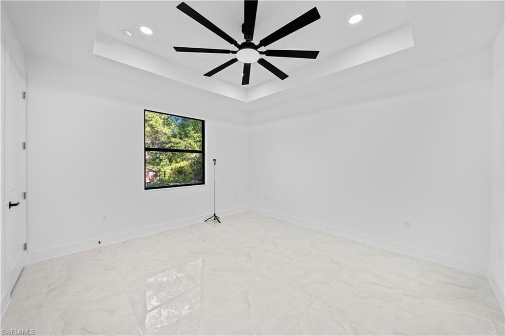 3701 Ida AVE N-12