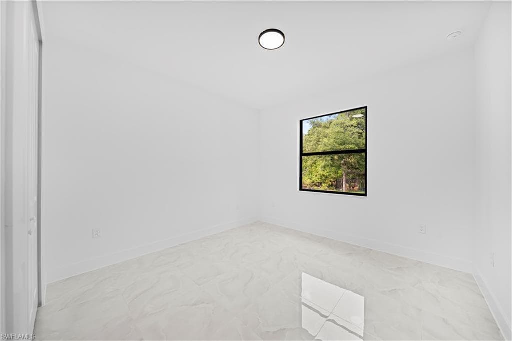 3701 Ida AVE N-21