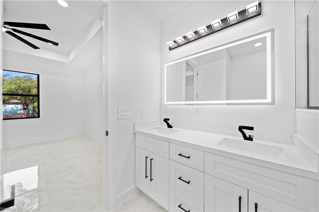 3701 Ida AVE N-18