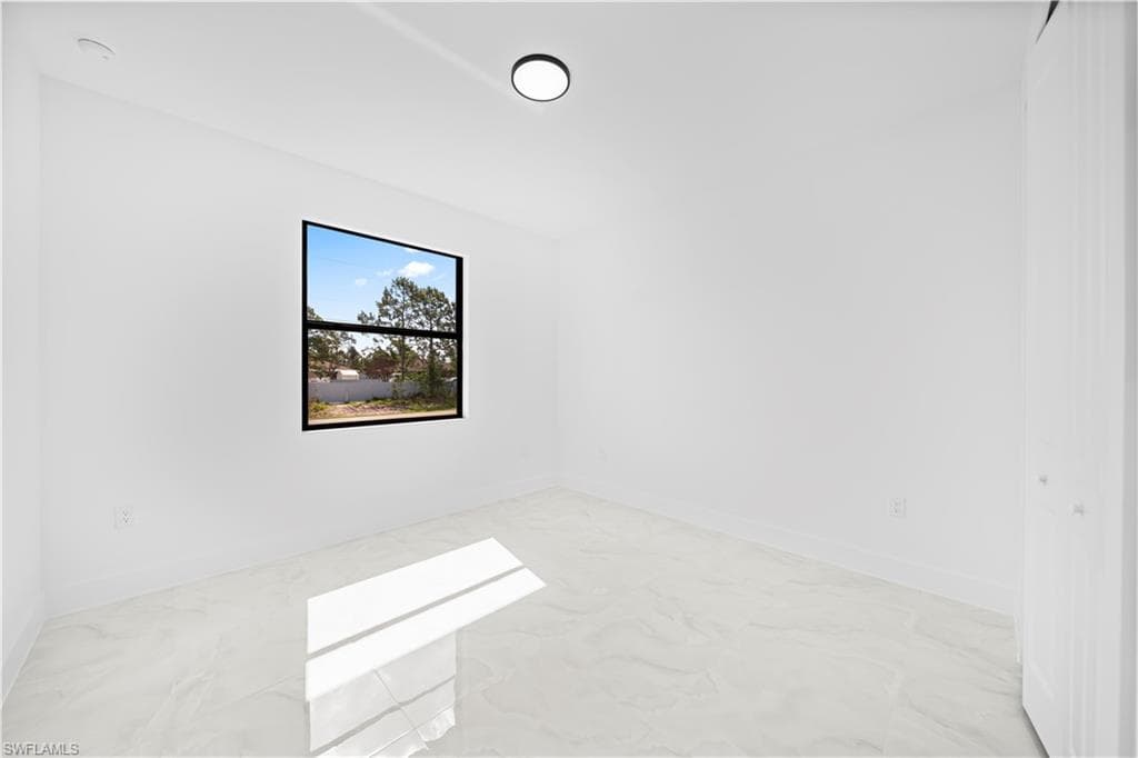 3701 Ida AVE N-24