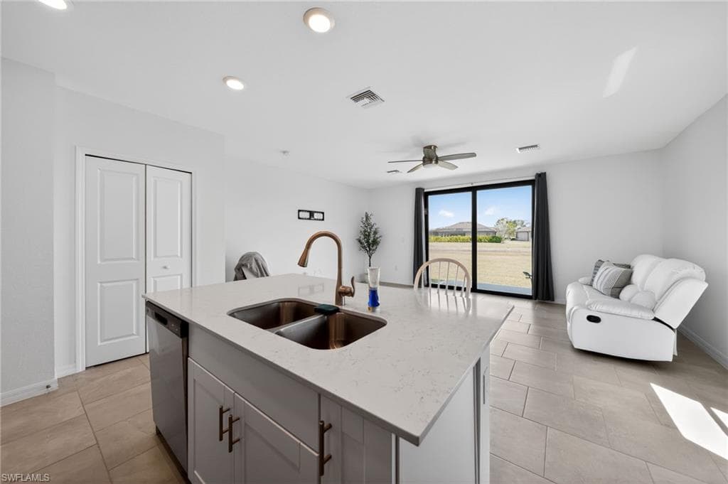 14275 Oviedo PL-3