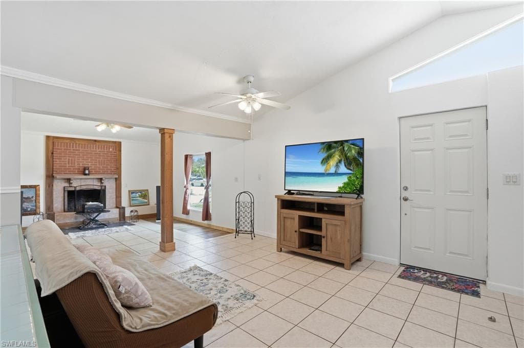 1631 North DR-2