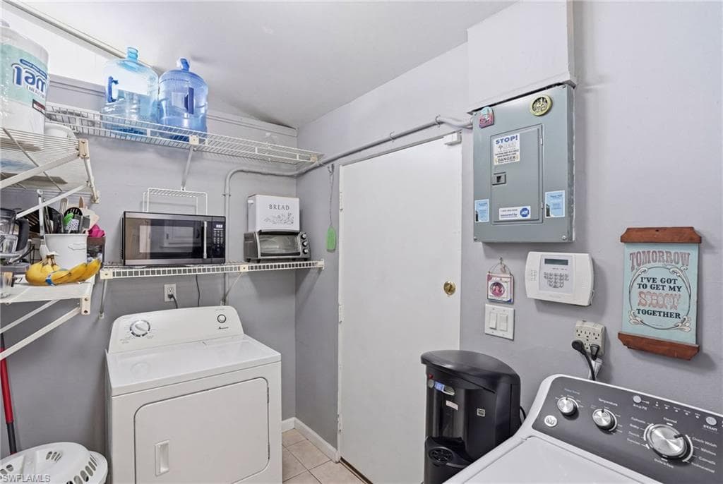 1631 North DR-29