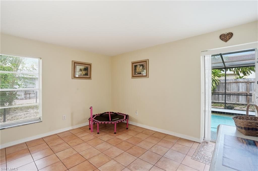 1631 North DR-18