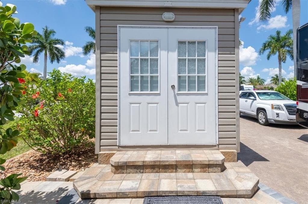 5221 Marsh Mallow TRL-6