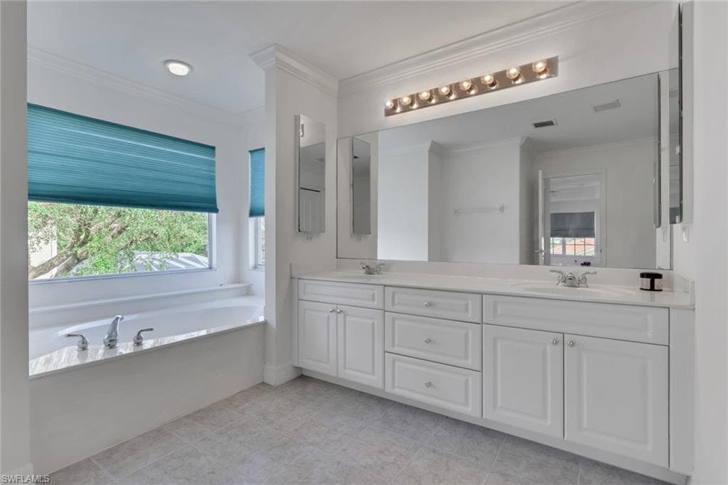 8711 KILKENNY CT-26