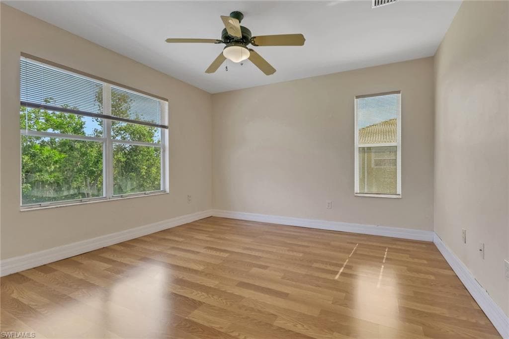 8711 KILKENNY CT-19