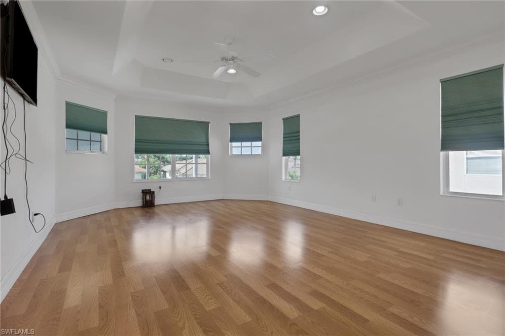 8711 KILKENNY CT-23