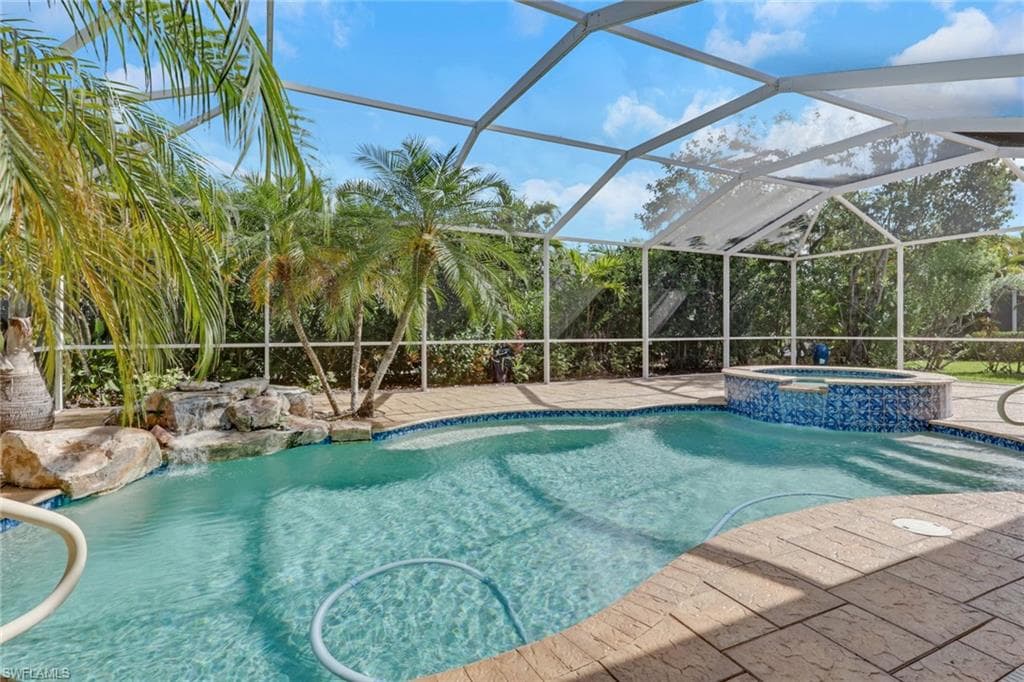 8711 KILKENNY CT-33
