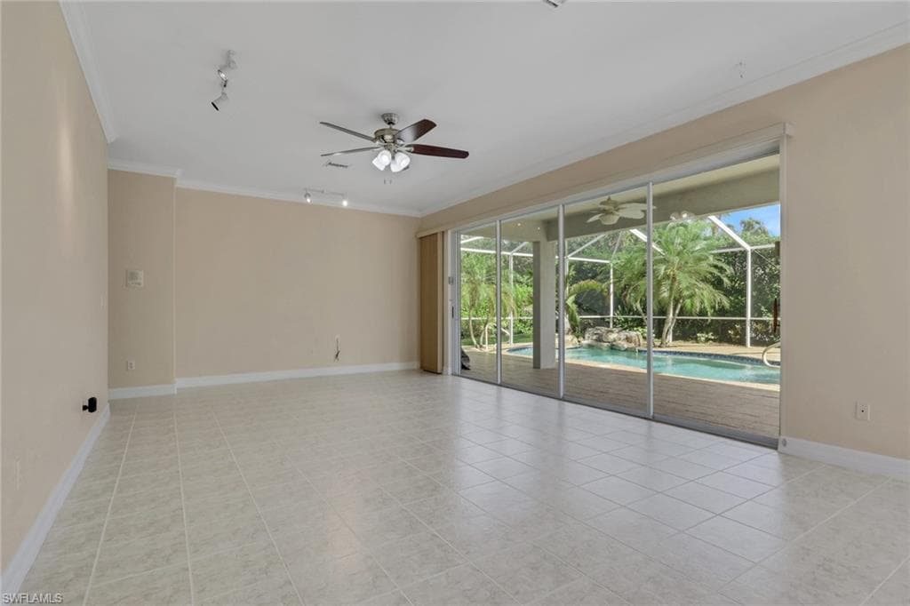 8711 KILKENNY CT-7
