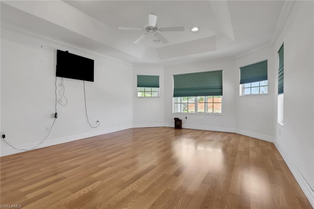 8711 KILKENNY CT-24