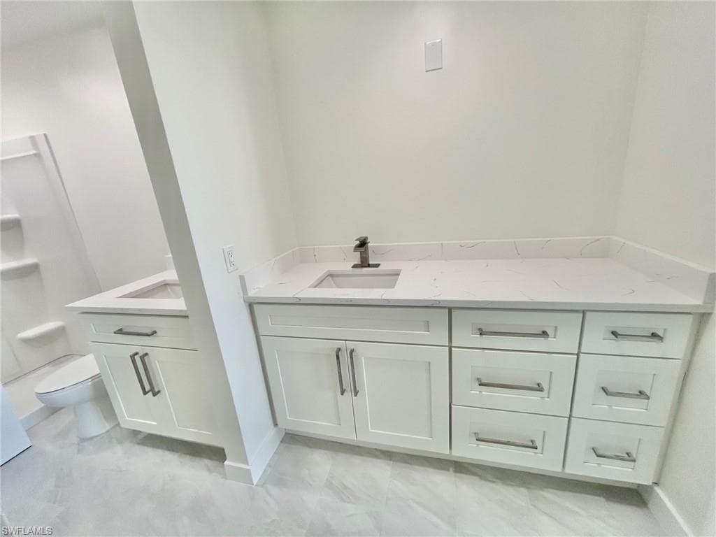 6220 Augusta DR 413-8