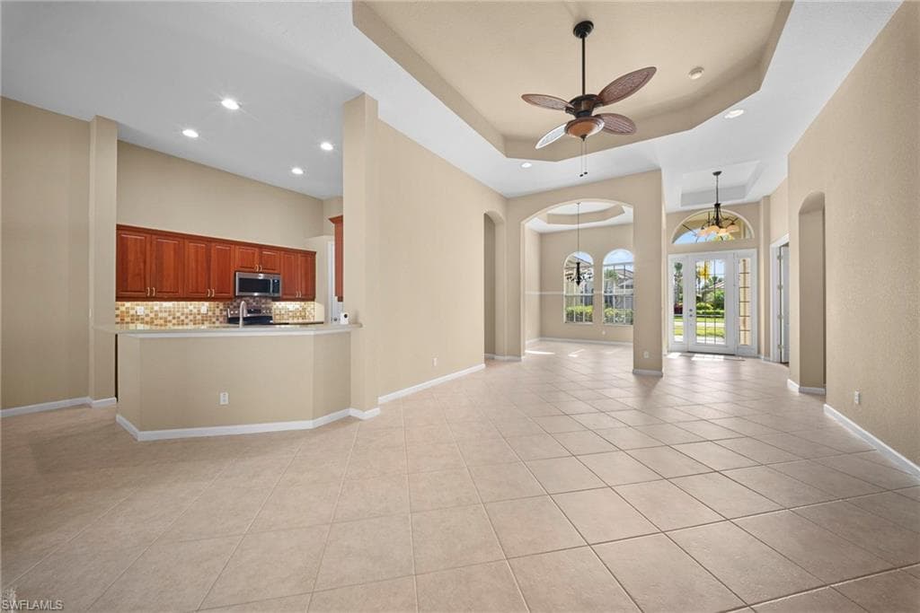 7914 Founders CIR-2
