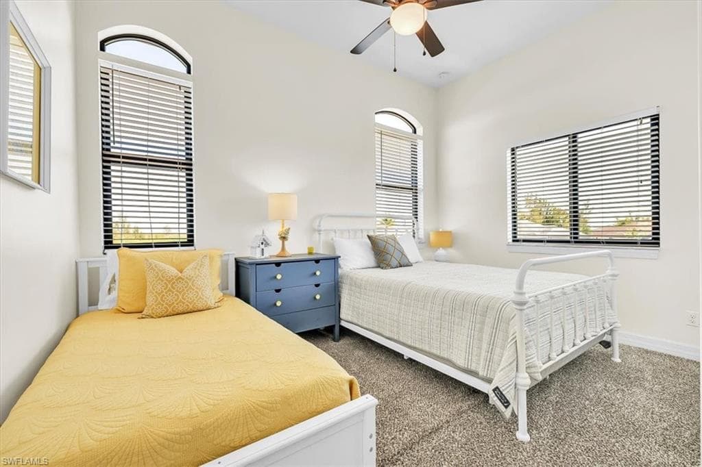 4417 NW 20th TER-25