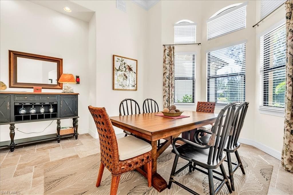 4417 NW 20th TER-13