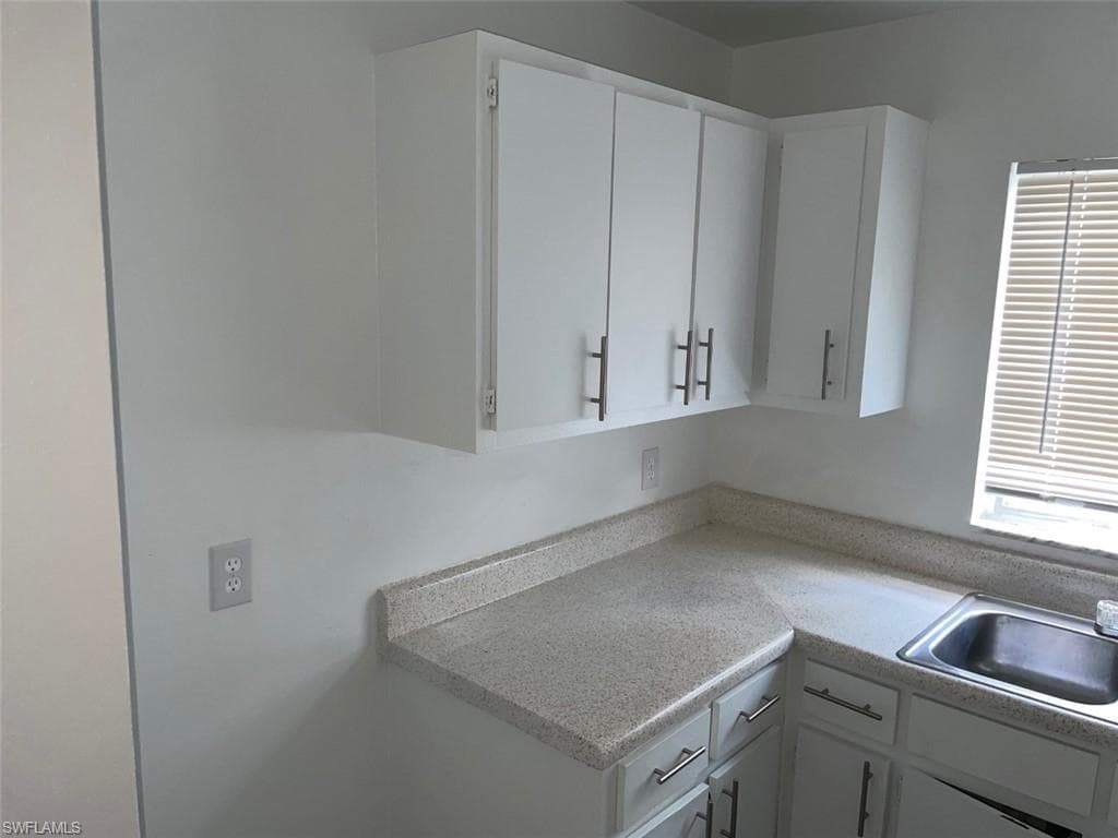 2243 Euclid AVE-5