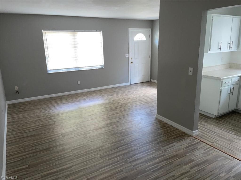2243 Euclid AVE-11