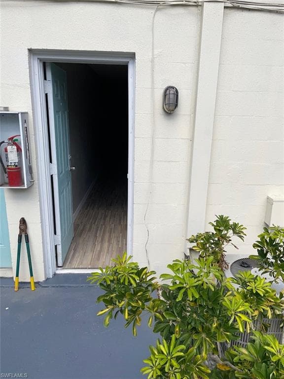 2243 Euclid AVE-13