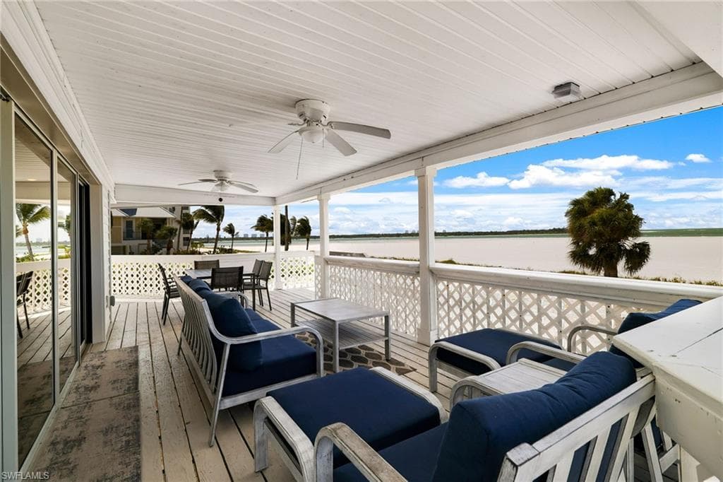 8246 Estero BLVD-42