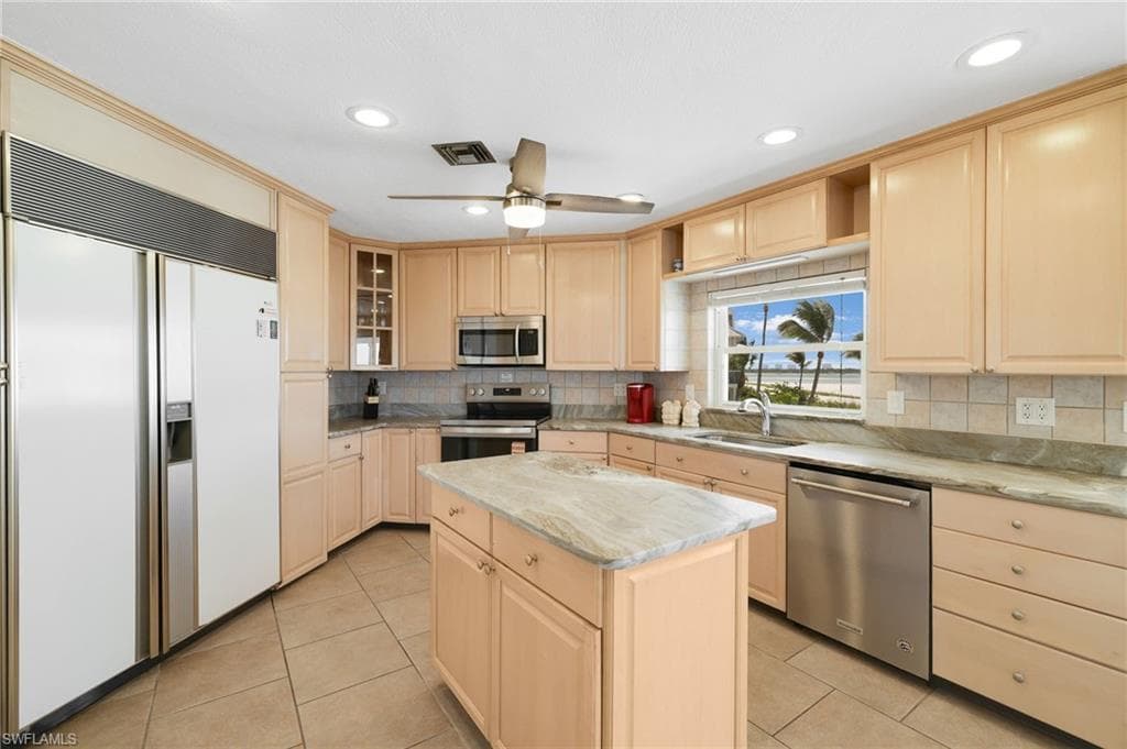 8246 Estero BLVD-19