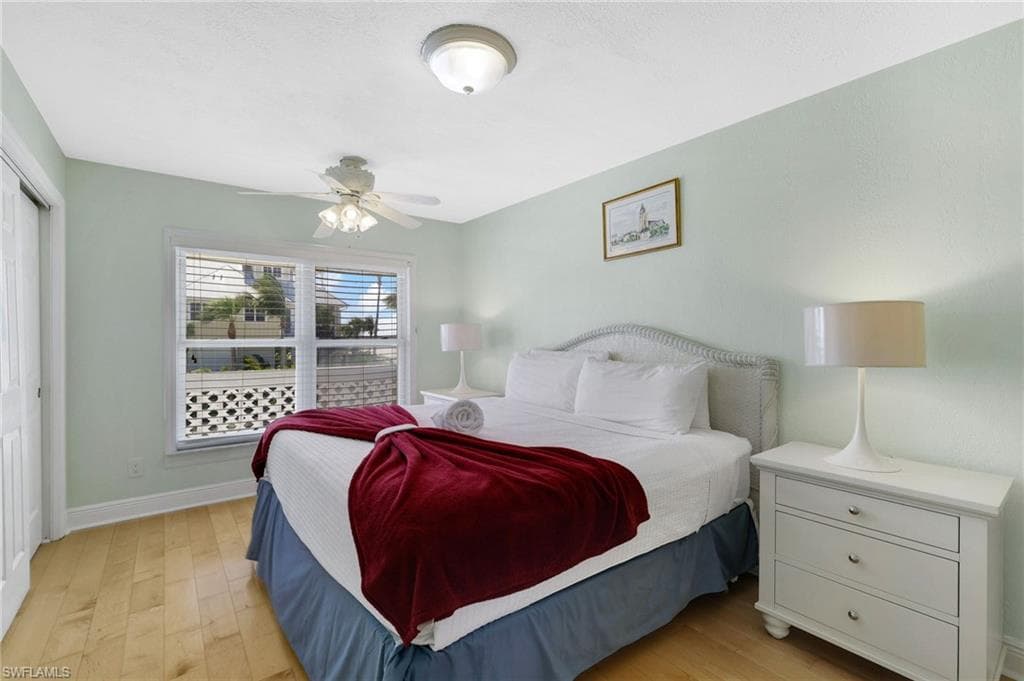 8246 Estero BLVD-23