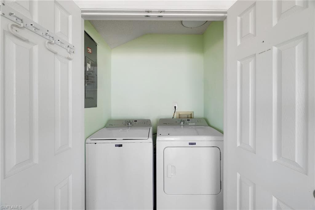 8246 Estero BLVD-47