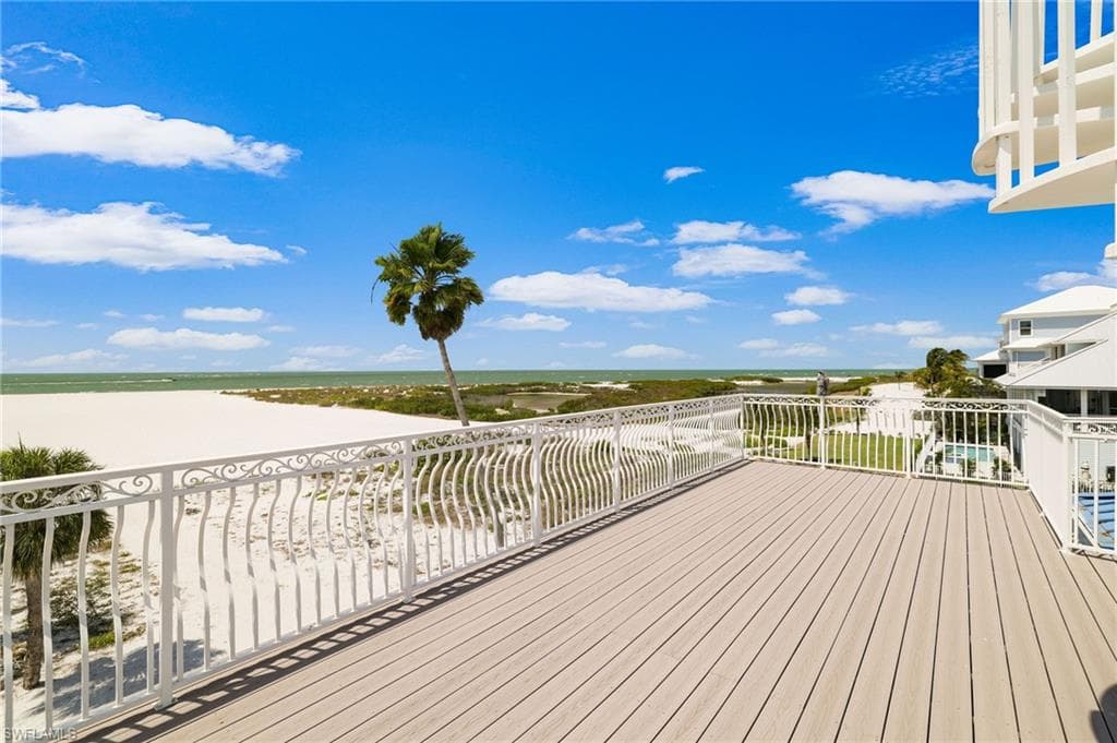 8246 Estero BLVD-39
