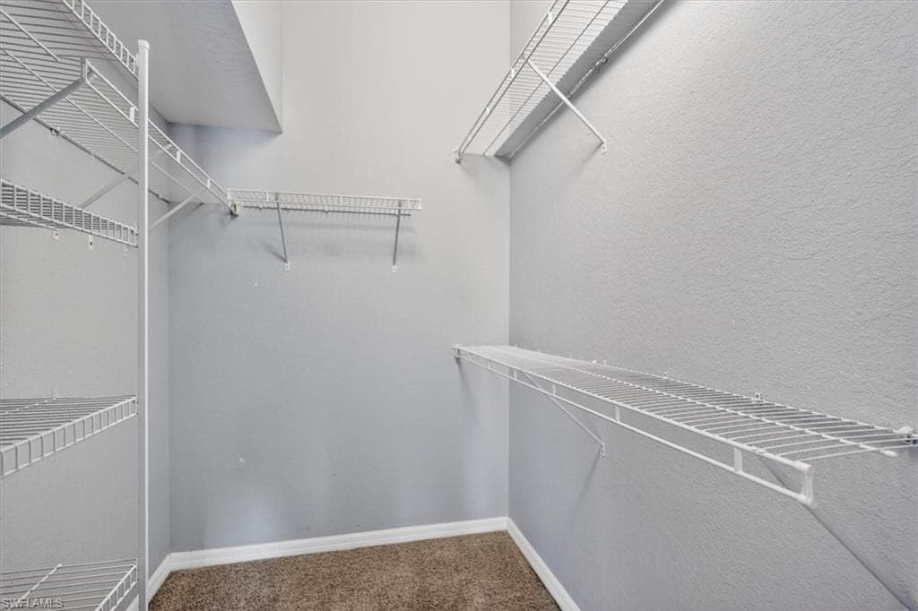 25730 Lake Amelia WAY 202-27