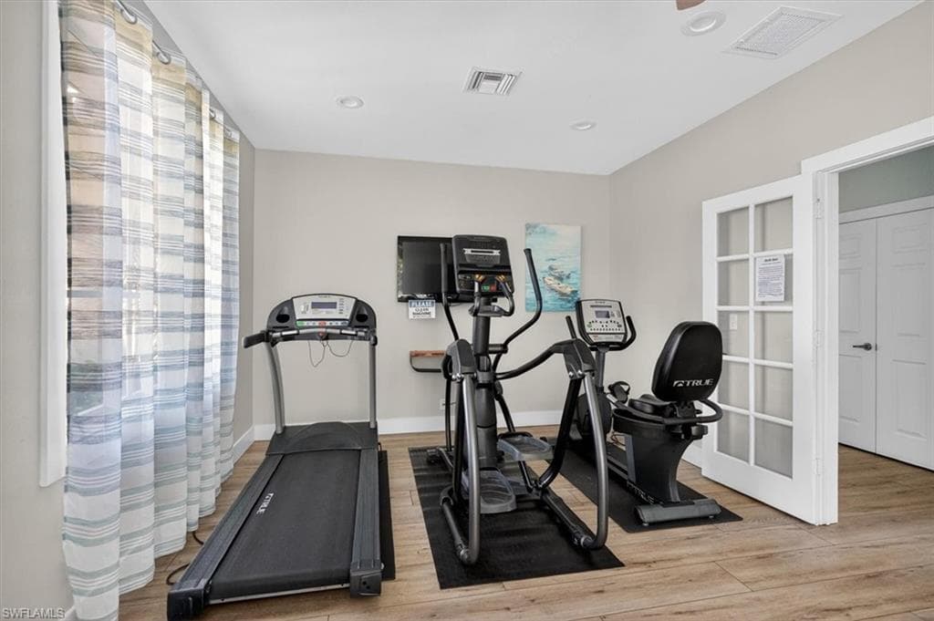 25730 Lake Amelia WAY 202-44