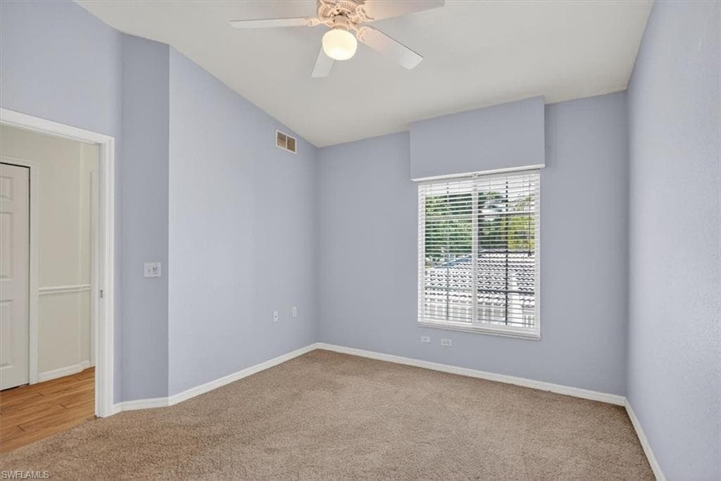 25730 Lake Amelia WAY 202-28