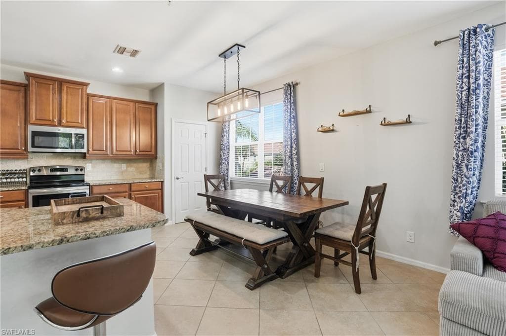 8515 Oakshade CIR 201-9
