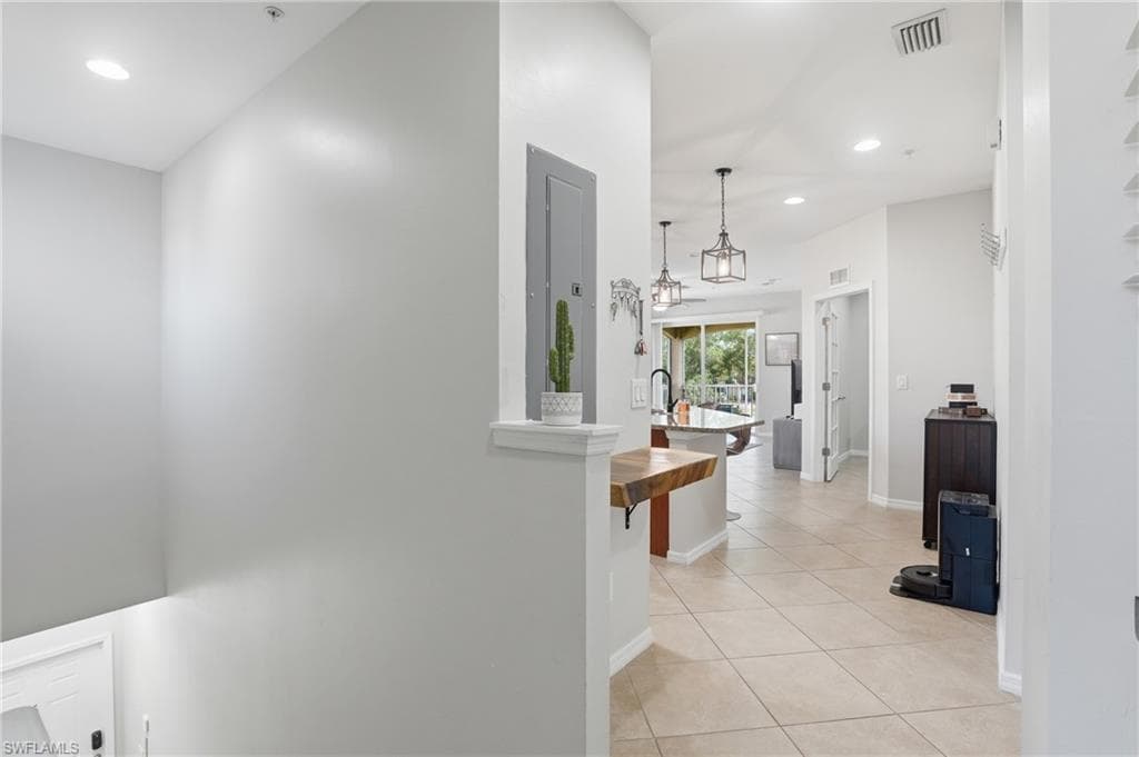 8515 Oakshade CIR 201-3