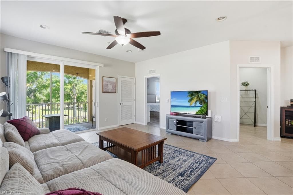 8515 Oakshade CIR 201-7