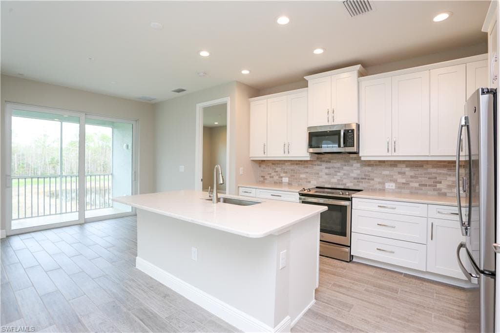 2626 Seychelles CIR 1405-11