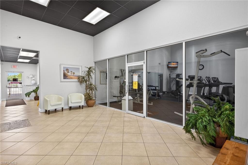 6361 Aragon WAY 202-23